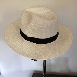 Aritzia Fedora ivory hat new with tag - black ribbon